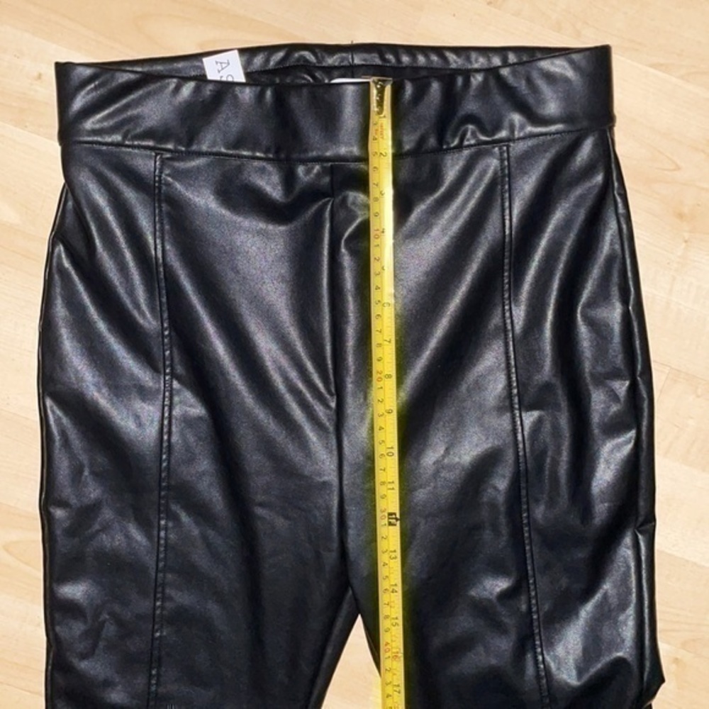NWT ASTARS Rizzo tummy tuck leggings high waist vegan leather black stretch L - Picture 6 of 10